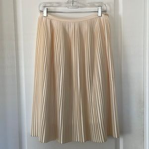 Chicwish pleated satin skirt. LIKE NEW